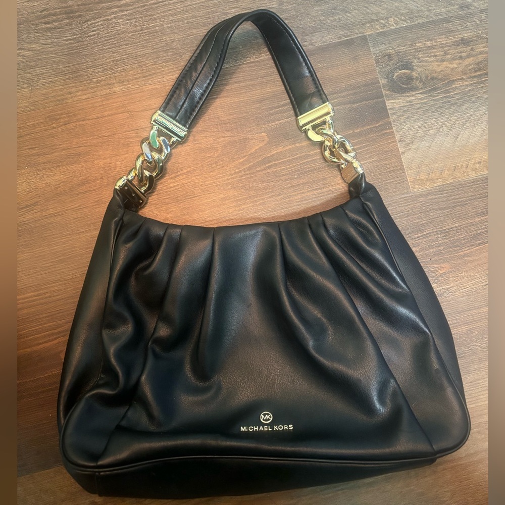 Michael kors black purse